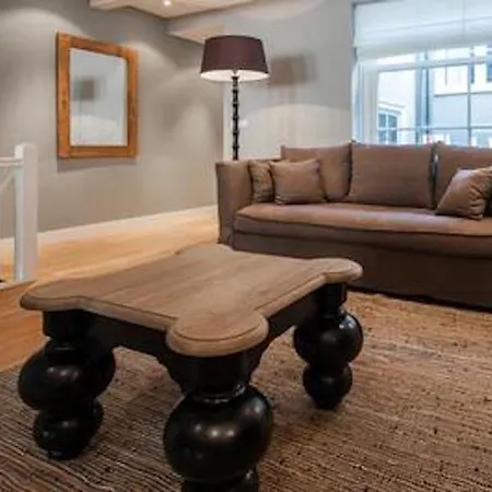 Spectacular Canal 4 Bedroom House 7 Guests * Amsterdam